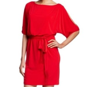 🪧 Split Shoulder Dress 🪧